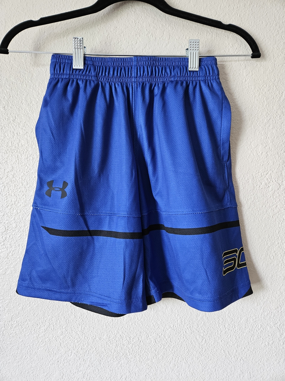 Under Armour Royal Blue Athletic Shorts with Black Accents Boys Size Small